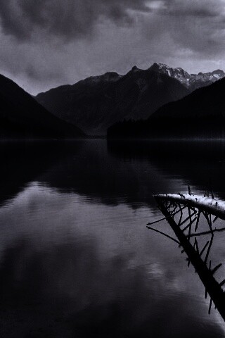 Горное озеро обои