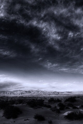 Горы в пустыне обои