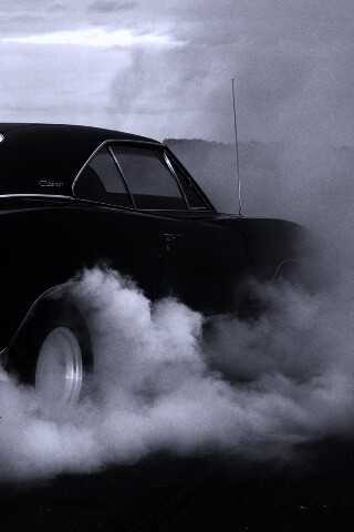 Додж Чарджер жжет резину обои