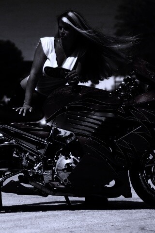 Девушка и байк обои