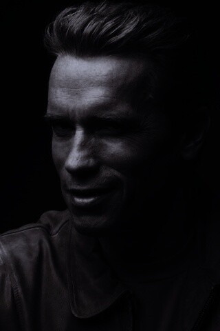 Молодой Арни обои