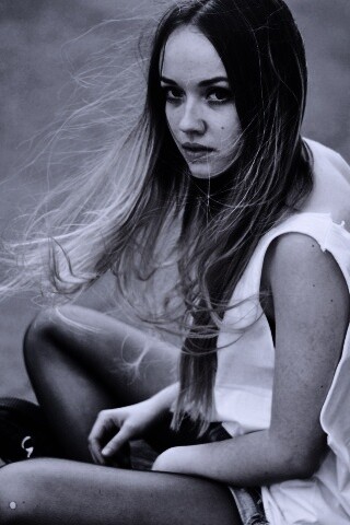 Девушка в образе модели обои