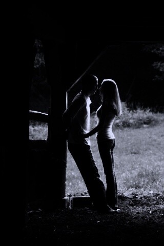 Любовь на природе обои