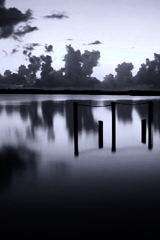 Остров вдалеке обои