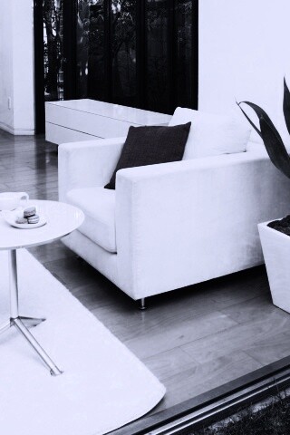 Белое кресло обои