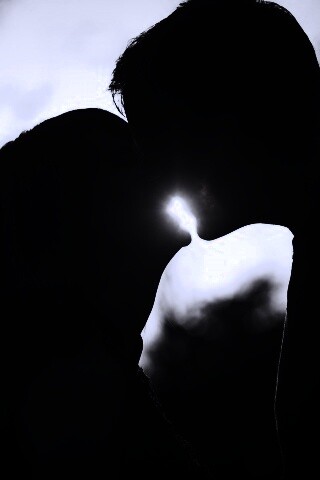 Поцелуй обои