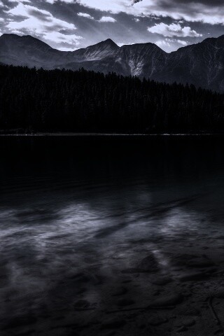 Зеленое озеро обои