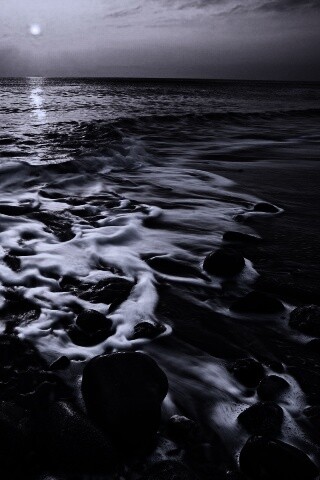 Каменистый берег обои