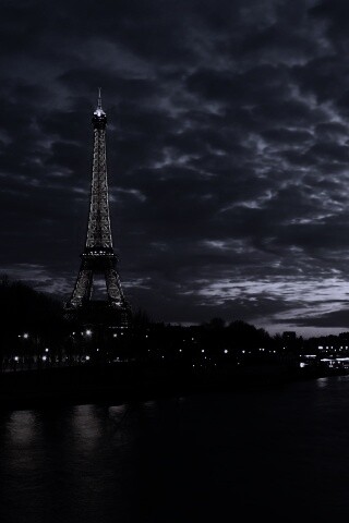 Эйфелева башня в Париже обои