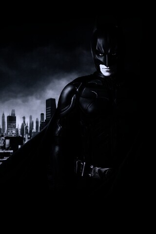 Бэтман над Готамом обои
