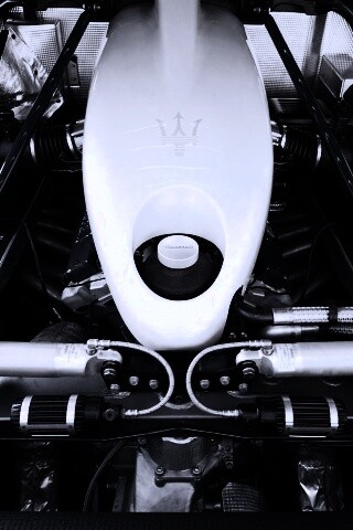 Двигатель Maserati MC12 обои