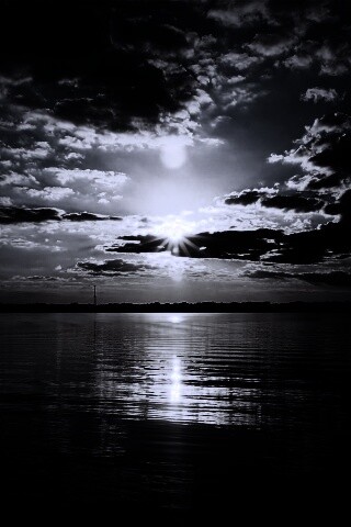 Закат над озером обои