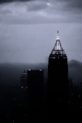 Небоскребы в тумане обои