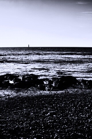 Чёрно-белое фото побережья обои