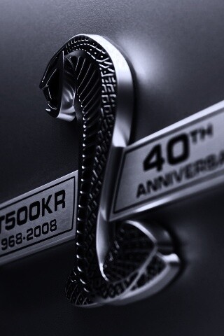 Шильдик Ford Mustang Shelby обои