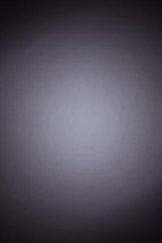 Свет на вишнёвом фоне обои