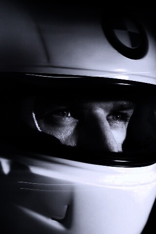 Гонщик BMW обои