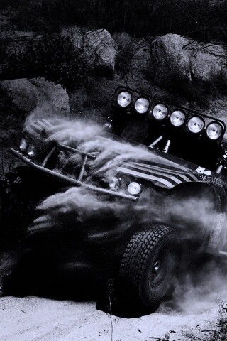 Раллийный внедорожник обои