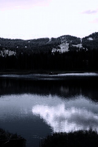 Горное озеро обои