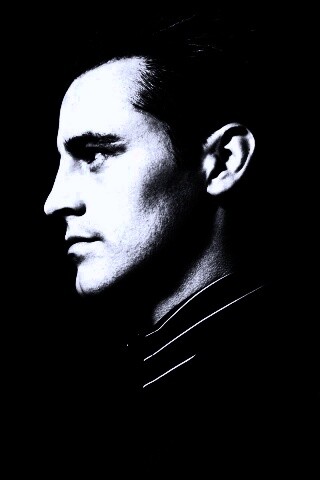 Мэтт Ле Бланк впрофиль обои