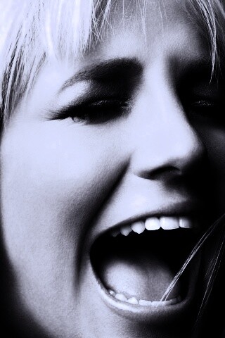 Смеющаяся Бритни обои