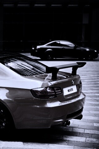 Оранжевый BMW M3 обои