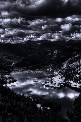 Горное озеро обои