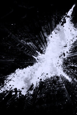 Темный рыцарь среди рушащегося мира обои