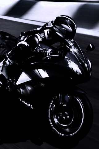 Мотоциклист на трассе обои