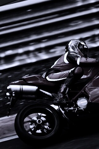 Красный мотоцикл обои