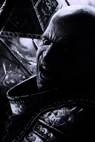 Воин с боевым молотом обои