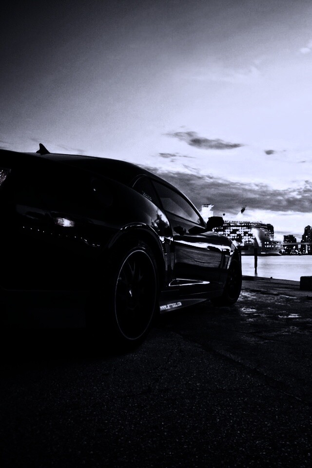 Черный спорткар обои