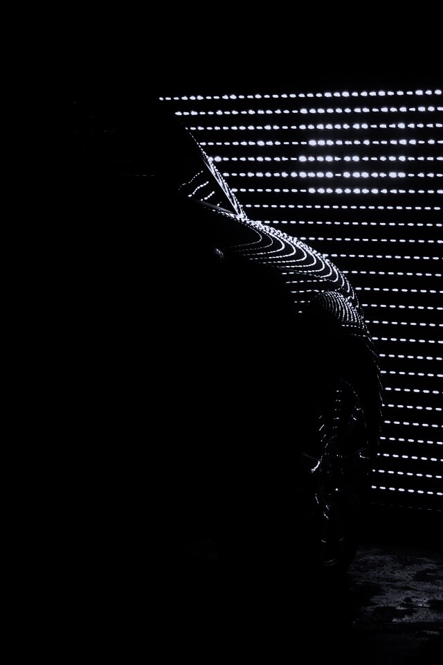 Машина в закрытом гараже обои