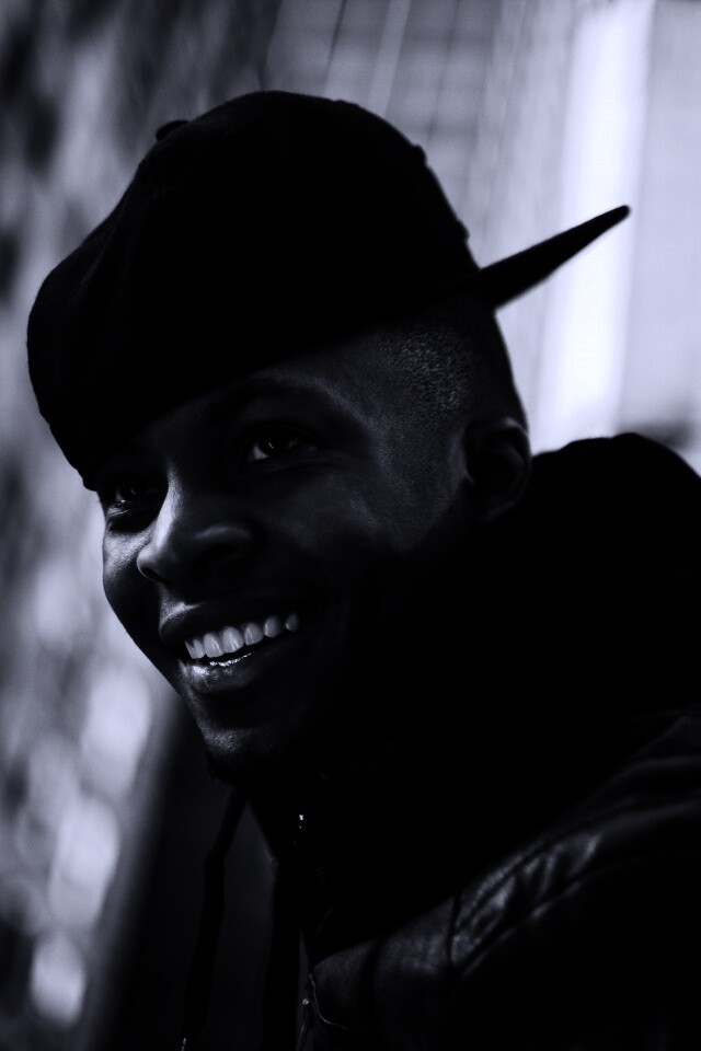 Веселый негр обои