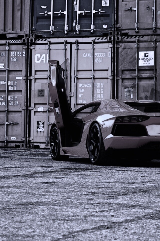 Оранжевый Авентадор обои