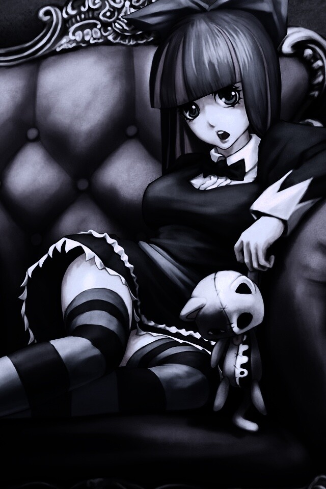 Девочка с куклой котенка обои