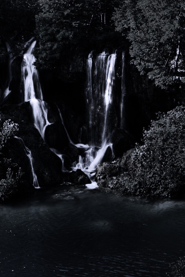 Водопад в дикой природе обои
