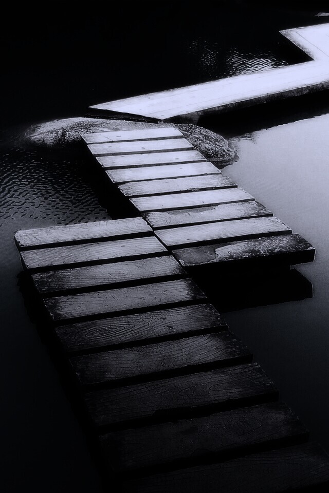 Дорожка над водой обои