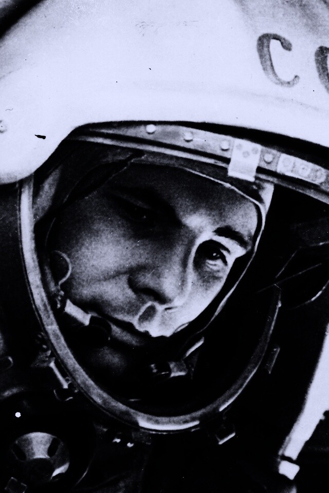 Юрий Алексеевич Гагарин обои