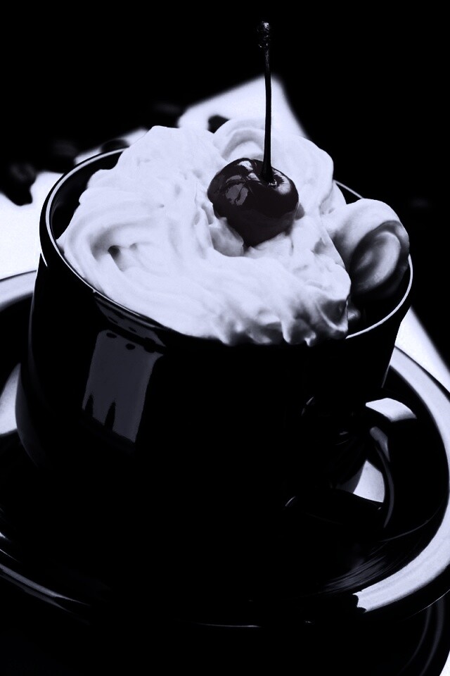 Вишня в креме обои