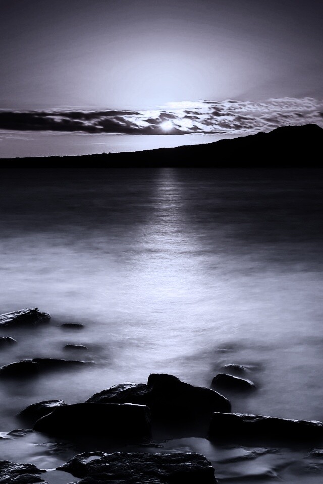 Восход над озером обои