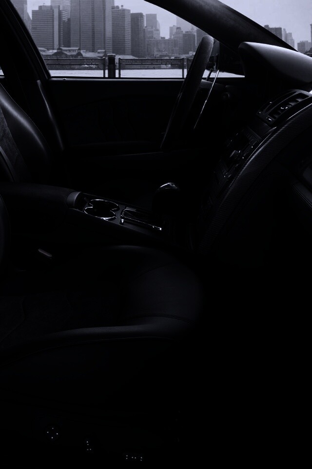 Салон мазерати quattroporte обои