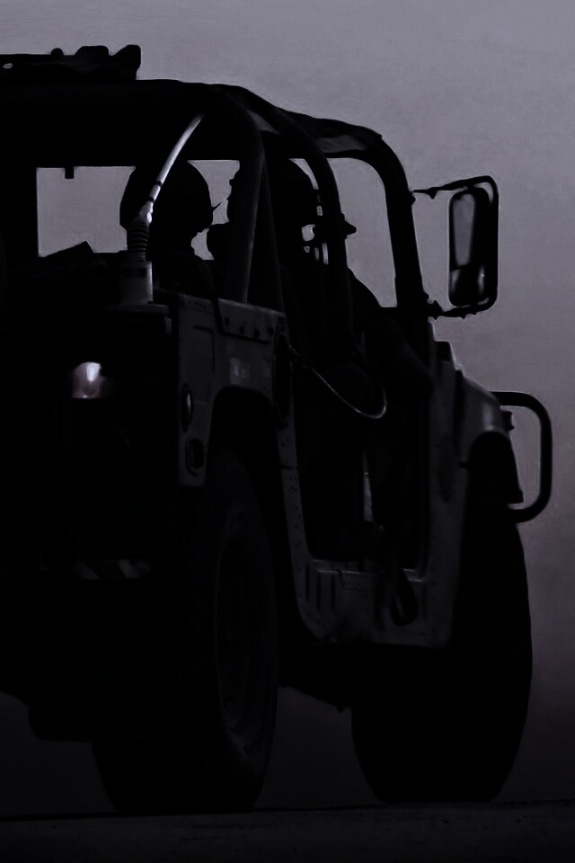 Военный Hammer обои