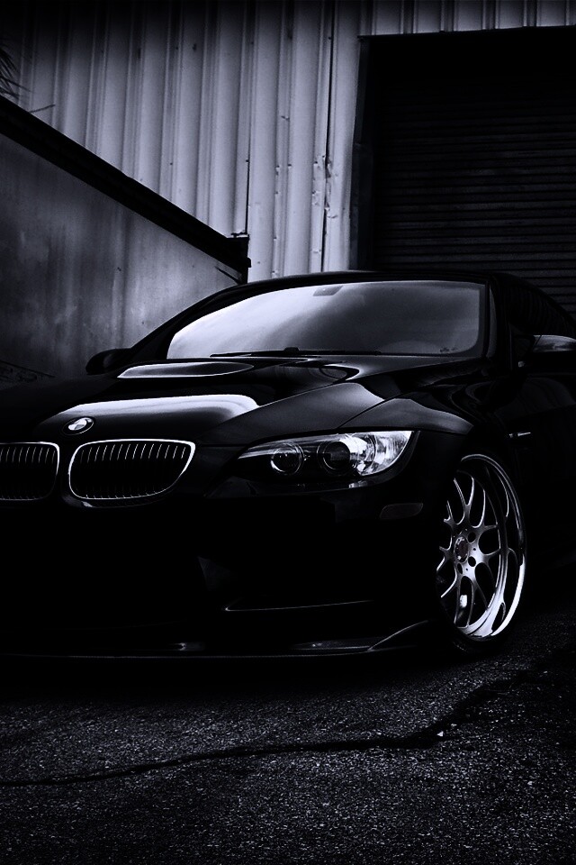 Чёрный БМВ обои