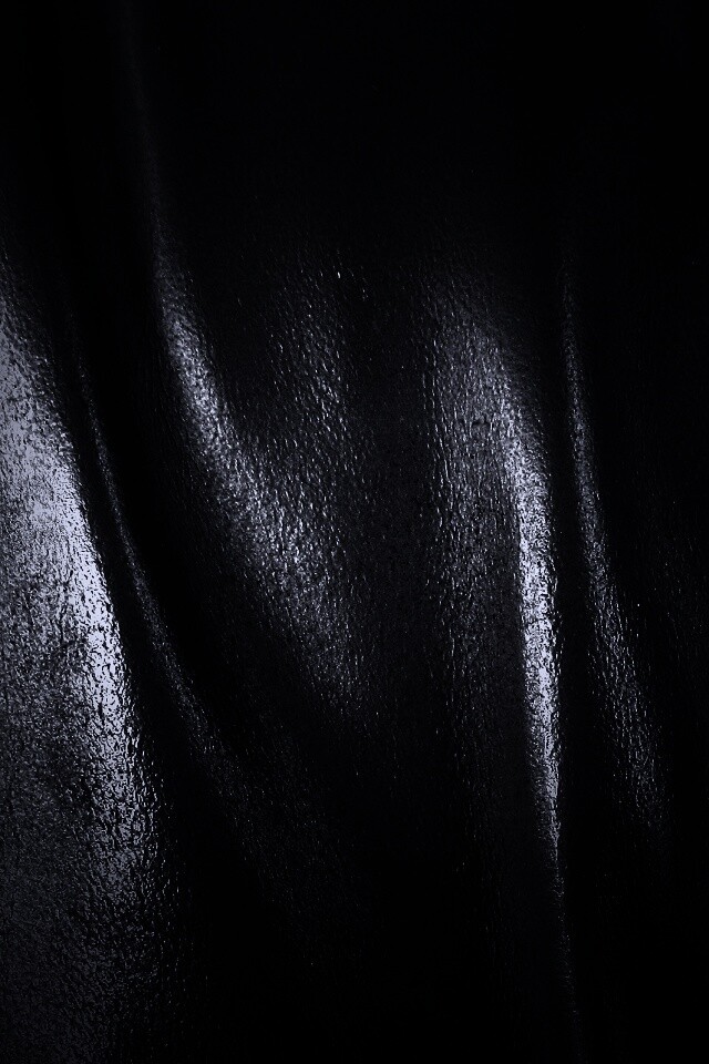 Чёраня кожа обои