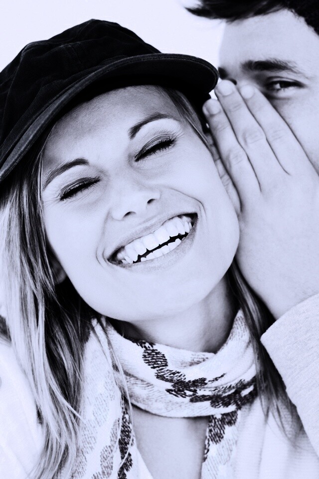 Шутка на ушко обои