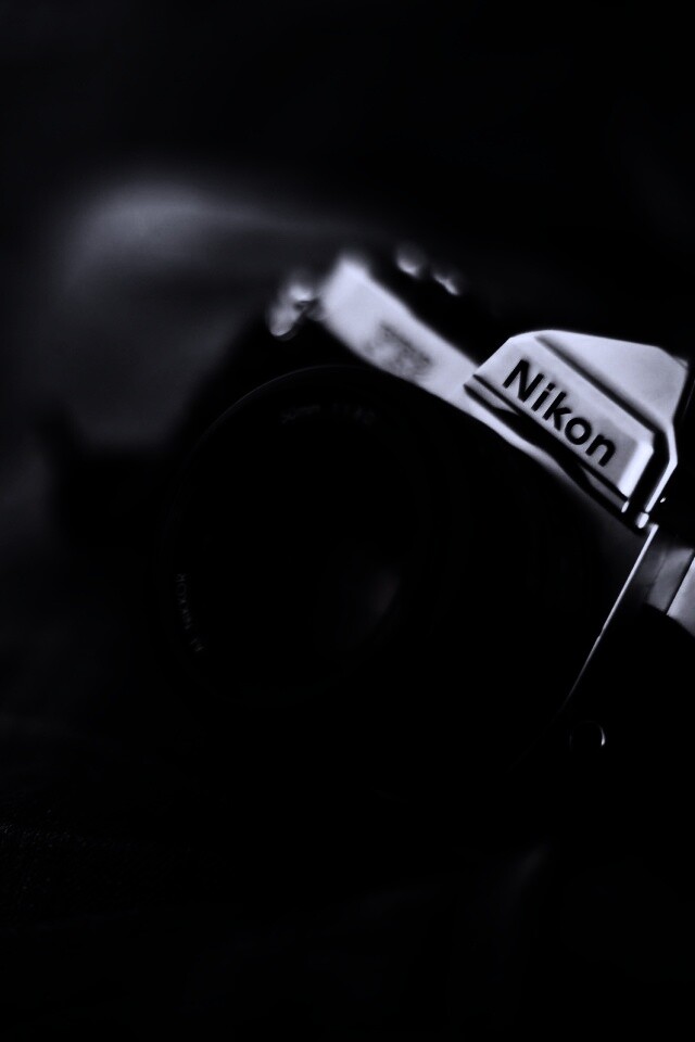 Плёночный фотоаппарат Nikon обои