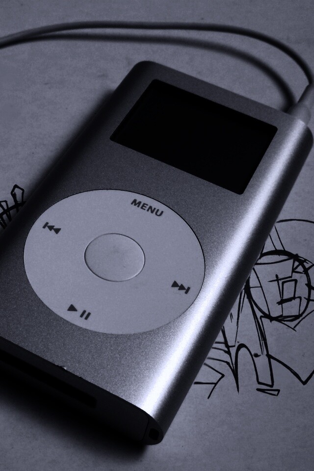 iPod на лиске с граффити обои