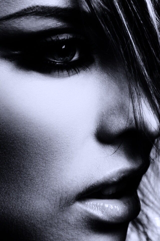 Глаза цвета моря обои