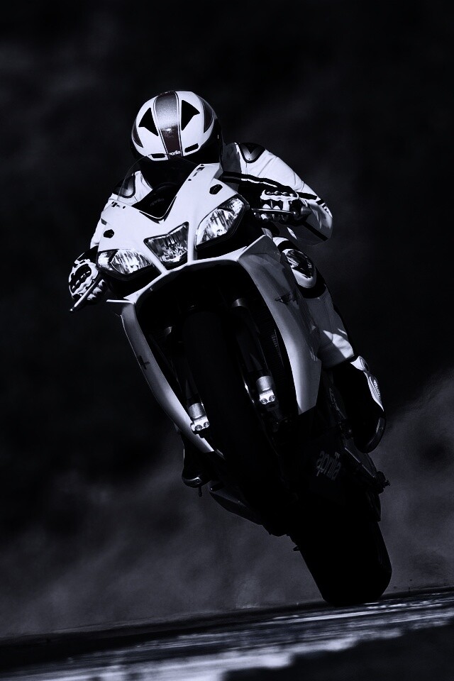 Спортбайк на козле обои